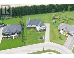 33 AUGUST CRESCENT - 5