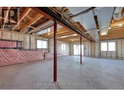 455 GILLESPIE STREET - 25