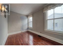 12 SYDENHAM STREET - 19