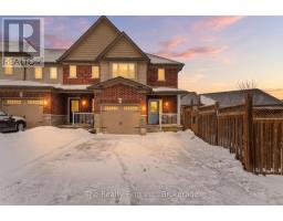 721 CRAWFORD CRESCENT - 1