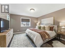 721 CRAWFORD CRESCENT - 21