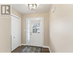 721 CRAWFORD CRESCENT - 8