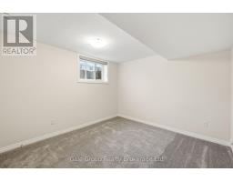 61 KEBA CRESCENT - 35