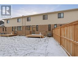 61 KEBA CRESCENT - 42