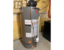 63 WOODHATCH CRESCENT - 21