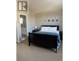 63 WOODHATCH CRESCENT - 9