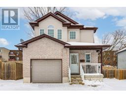 17 HENDERSON COURT - 1