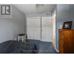 17 HENDERSON COURT - 29