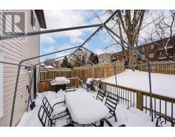 17 HENDERSON COURT - 33