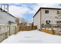 17 HENDERSON COURT - 39