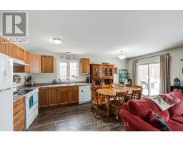 17 HENDERSON COURT - 9