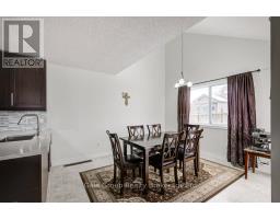 711 SOUTHWOOD WAY S - 16