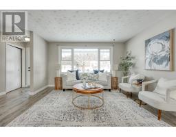 18 BIGHAM CRESCENT - 3