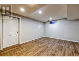 18 BIGHAM CRESCENT - 34