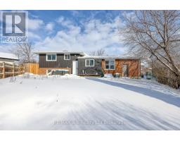 18 BIGHAM CRESCENT - 42