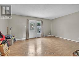 40 MARLBORO COURT - 10