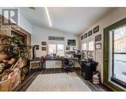 393 ODLUM DRIVE - 16