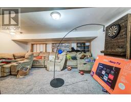 393 ODLUM DRIVE - 25