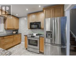 828 WARWICK STREET - 14