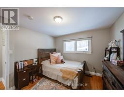 828 WARWICK STREET - 20