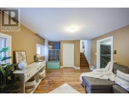 828 WARWICK STREET - 26