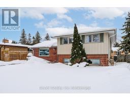 828 WARWICK STREET - 3