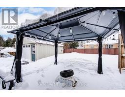 828 WARWICK STREET - 30