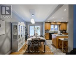 828 WARWICK STREET - 9