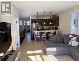 3.5 SOUTH COURT STREET W - 6