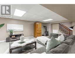 595479 HIGHWAY 59 HIGHWAY W - 33