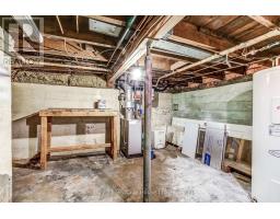 152 CHARLES STREET E - 21