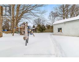 152 CHARLES STREET E - 23