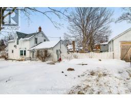 152 CHARLES STREET E - 25