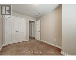 1160 CAEN AVENUE - 17