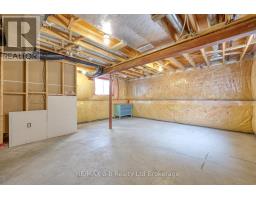 1160 CAEN AVENUE - 25