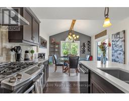 335 TALBOT STREET - 14