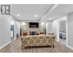 335 TALBOT STREET - 31