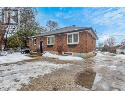 316 BRUCE STREET - 33