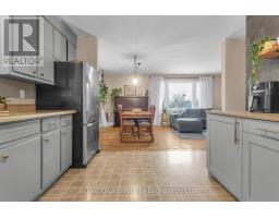 316 BRUCE STREET - 8