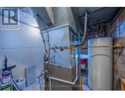 909 JAMES STREET - 46