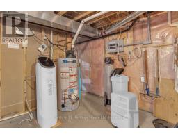 58 WILKINS CRESCENT - 18