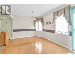 58 WILKINS CRESCENT - 5