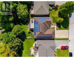 36 WOODLAND CRESCENT - 45