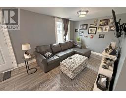 100 EAST PARK DRIVE - 11