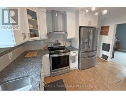 100 EAST PARK DRIVE - 16