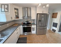 100 EAST PARK DRIVE - 17