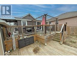 100 EAST PARK DRIVE - 32