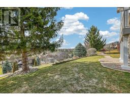 10 GREEN GABLE PLACE - 13