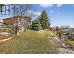 10 GREEN GABLE PLACE - 18