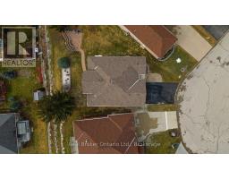 10 GREEN GABLE PLACE - 3